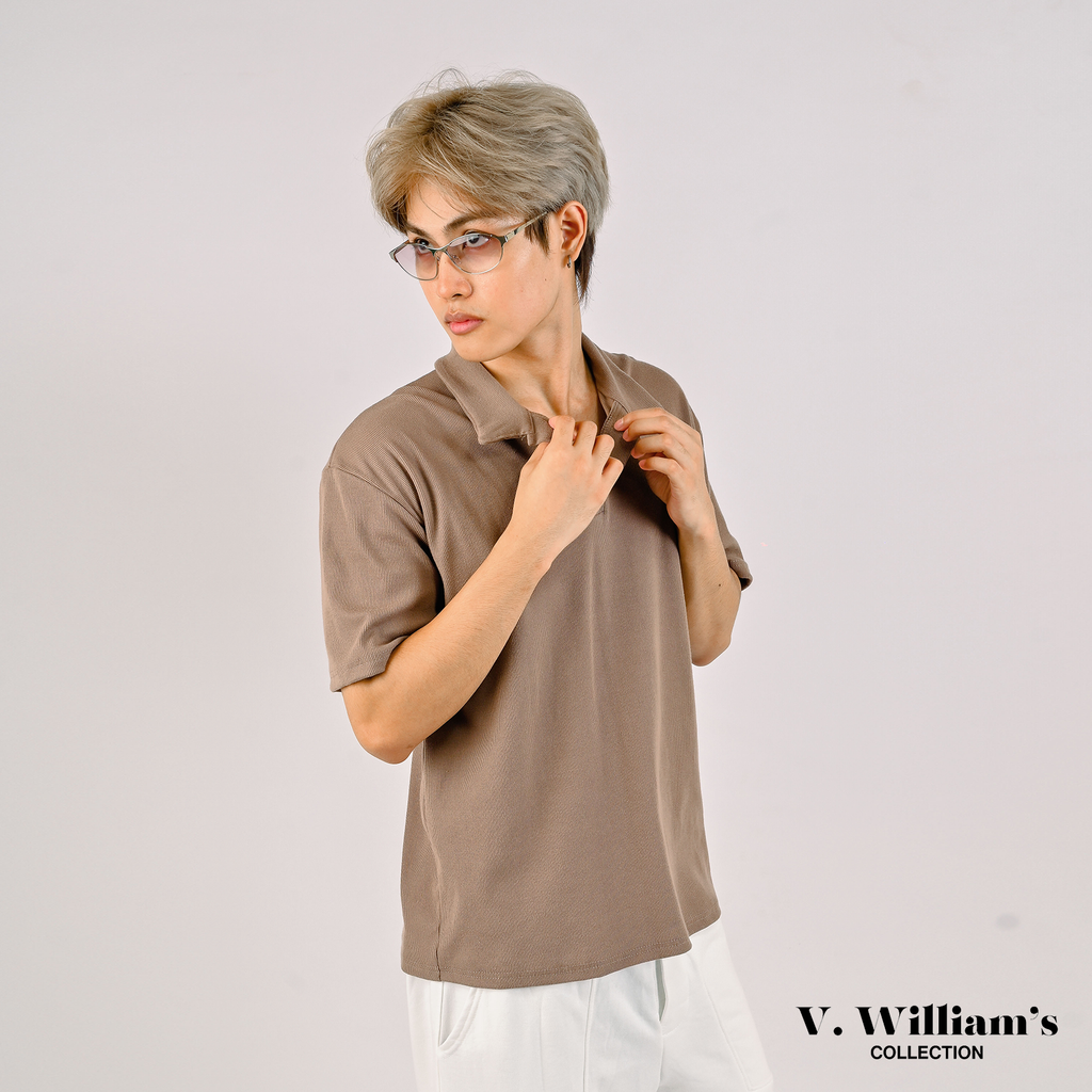 V. William's Heavy Knitted Buttonless Polo-Shirt